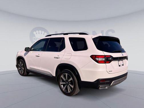 2024 Honda Pilot Elite