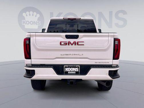 2025 GMC Sierra 2500 Denali