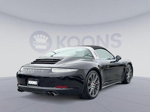 2015 Porsche 911 Targa 4S