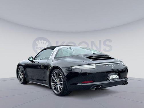 2015 Porsche 911 Targa 4S