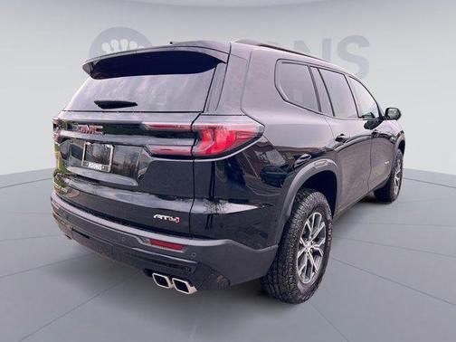 2025 GMC Acadia AWD AT4