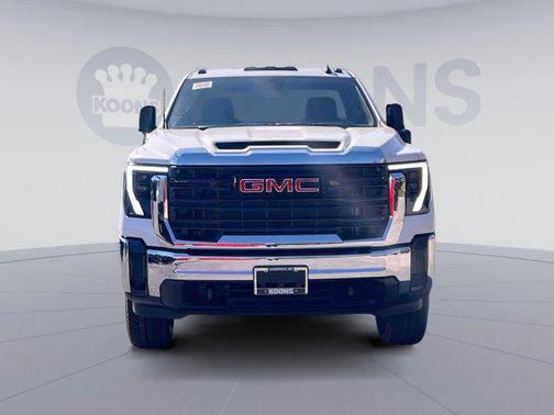 2025 GMC Sierra 2500 Base