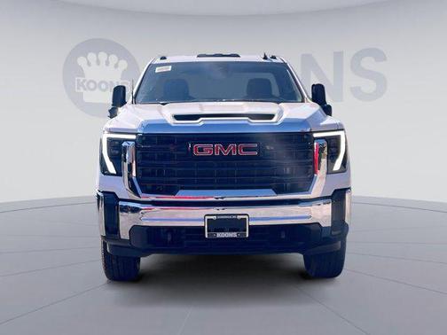 2025 GMC Sierra 2500 Base