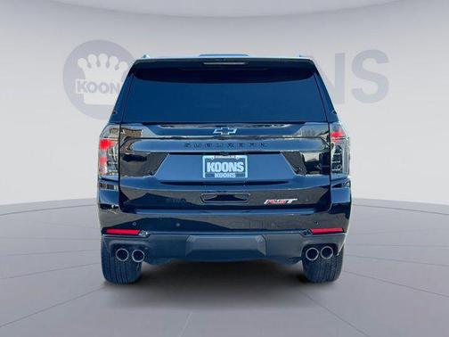 2025 Chevrolet Suburban RST