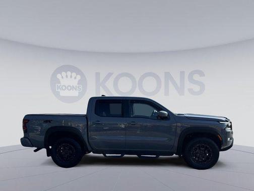 Boulder Grey Pearl 2022 Nissan Frontier PRO-4X