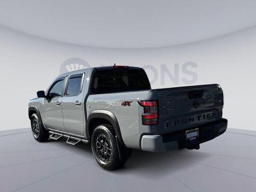 Boulder Grey Pearl 2022 Nissan Frontier PRO-4X