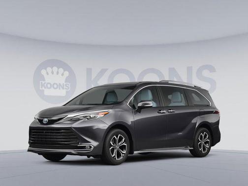 2025 Toyota Sienna Platinum 7 Passenger