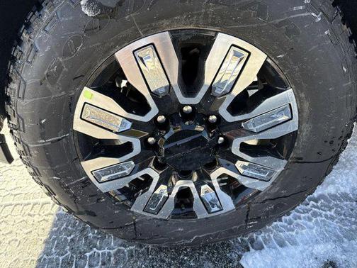 2026 GMC Sierra 3500 Denali