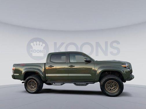 2022 Toyota Tacoma TRD Sport