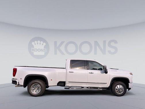 2026 Chevrolet Silverado 3500 High Country