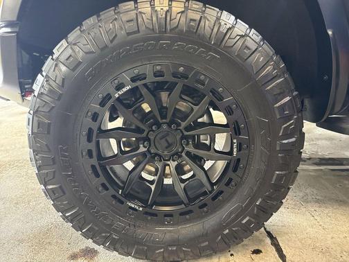 ANTIMATTER BLUE METALLIC 2023 Ford F-150 Raptor R