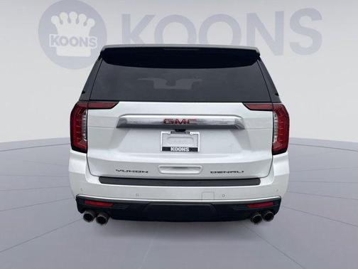 White Frost Tricoat 2023 GMC Yukon Denali