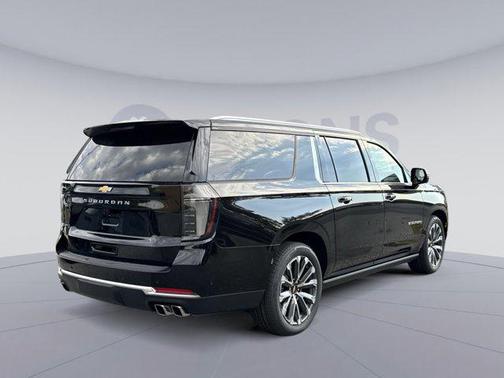 2026 Chevrolet Suburban High Country, 4WD