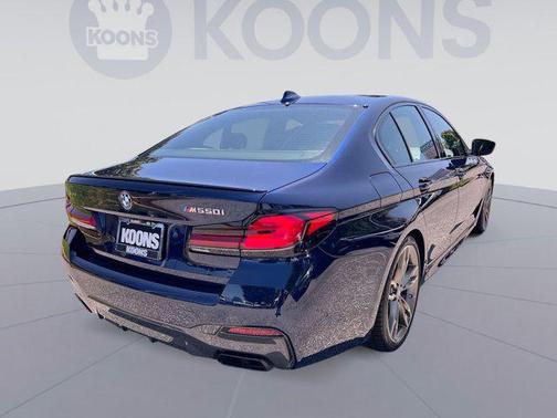 2022 BMW M550 i Xdrive