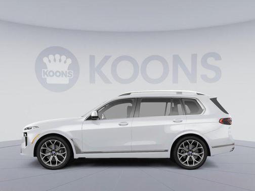 2025 BMW X7 xDrive40i