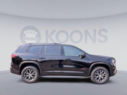2025 GMC Acadia AWD AT4