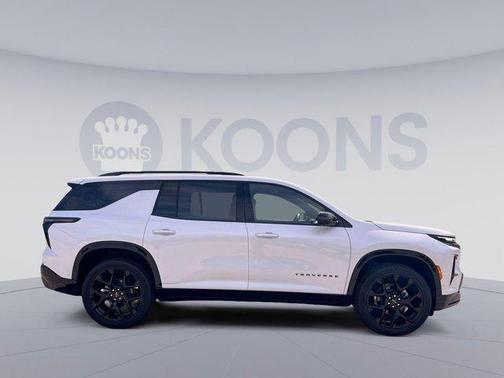 2025 Chevrolet Traverse RS