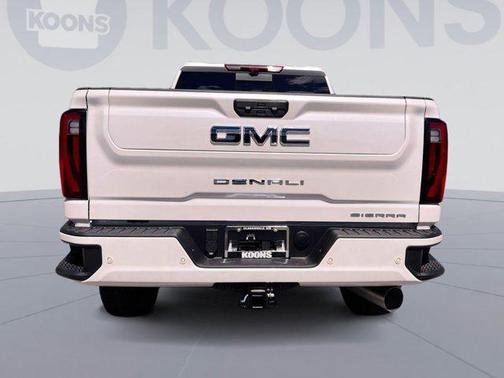 2025 GMC Sierra 2500 Denali Ultimate