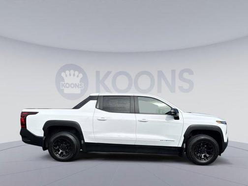 Summit White 2025 Chevrolet Silverado EV Work Truck