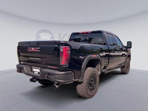 2025 GMC Sierra 2500 AT4