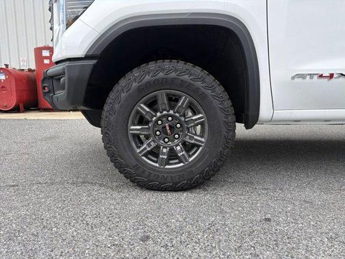 Summit White 2026 GMC Sierra 1500 AT4X