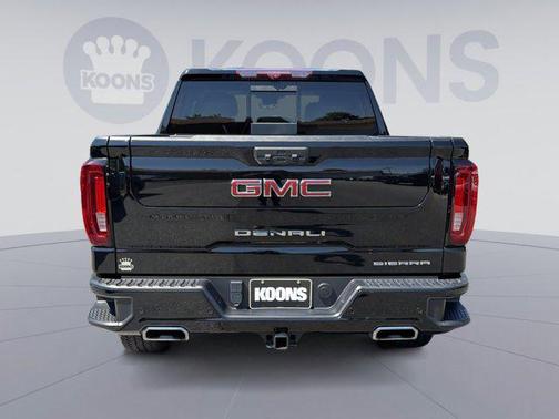 Onyx Black 2022 GMC Sierra 1500 Denali