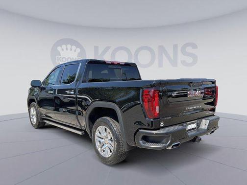 Onyx Black 2022 GMC Sierra 1500 Denali