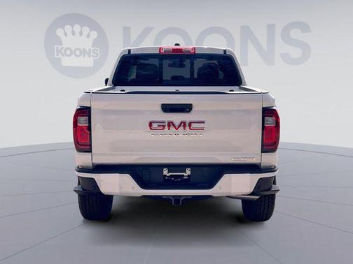 2025 GMC Canyon Elevation