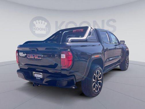 2025 GMC Canyon Base