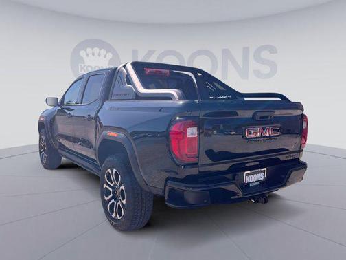 2025 GMC Canyon Base