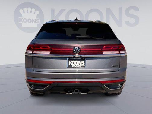 2024 Volkswagen Atlas Cross Sport 2.0T SE w/Technology 4MOTION