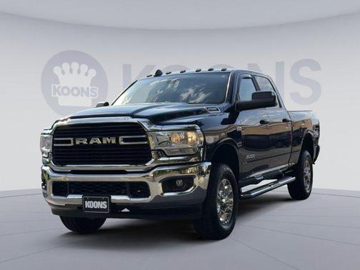 Patriot Blue Pearlcoat 2021 RAM 2500 Big Horn Crew Cab 4x4 6'4' Box
