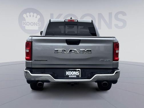 Billet Silver Metallic Clearcoat 2025 RAM 1500 Big Horn/Lone Star