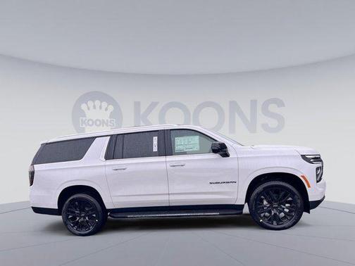 2025 Chevrolet Suburban Premier