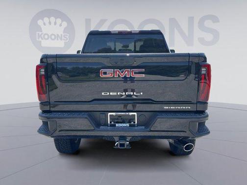 2025 GMC Sierra 2500 Denali