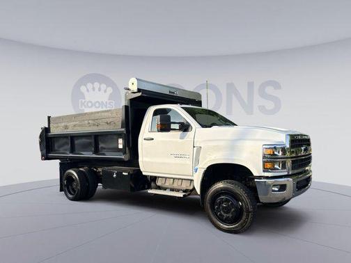Summit White 2024 Chevrolet Silverado 1500 1WT