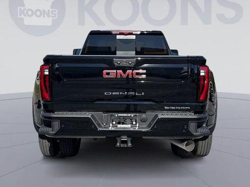 2025 GMC Sierra 3500 Denali