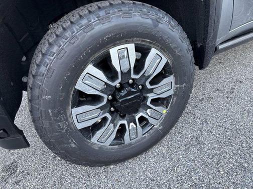 2026 GMC Sierra 2500 Denali