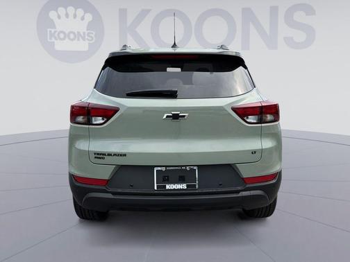 Cacti Green 2026 Chevrolet Trailblazer LT