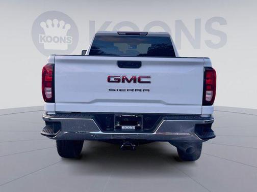 2026 GMC Sierra 2500 Base