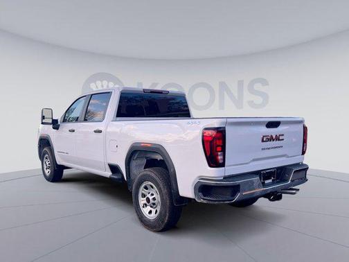2026 GMC Sierra 2500 Base