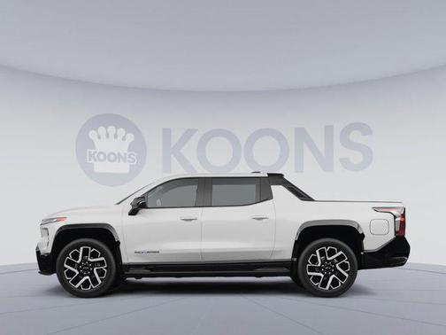 Summit White 2024 Chevrolet Silverado EV Work Truck