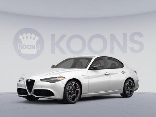 2022 Alfa Romeo Giulia Veloce