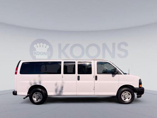 2024 Chevrolet Express 3500 RWD 3500 Extended Wheelbase LS