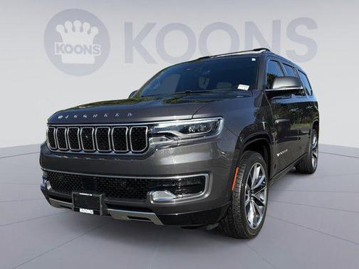 Baltic Gray Metallic Clearcoat 2022 Jeep Wagoneer Series III 4x4