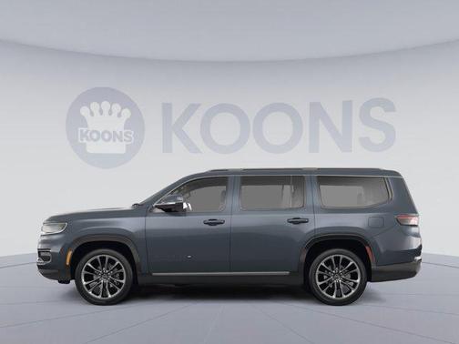 Baltic Gray Metallic Clearcoat 2022 Jeep Wagoneer Series III 4x4