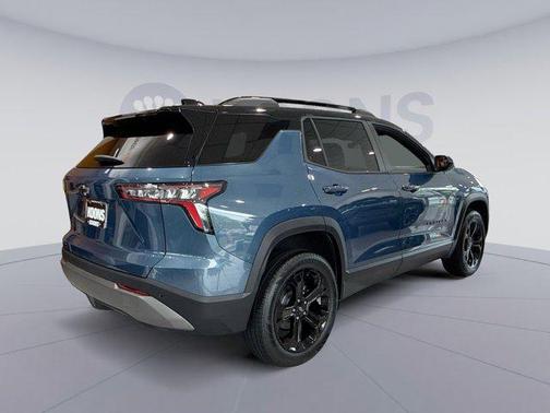 Lakeshore Blue Metallic 2026 Chevrolet Equinox 1LT