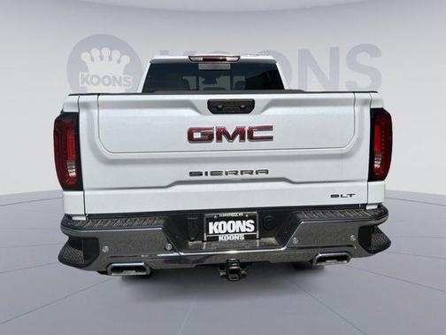 Glacier White Tricoat 2026 GMC Sierra 1500 SLT