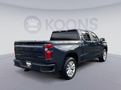 2022 Chevrolet Silverado 1500 Custom