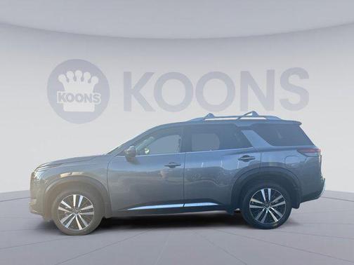 Gun Metallic 2025 Nissan Pathfinder Platinum 4WD
